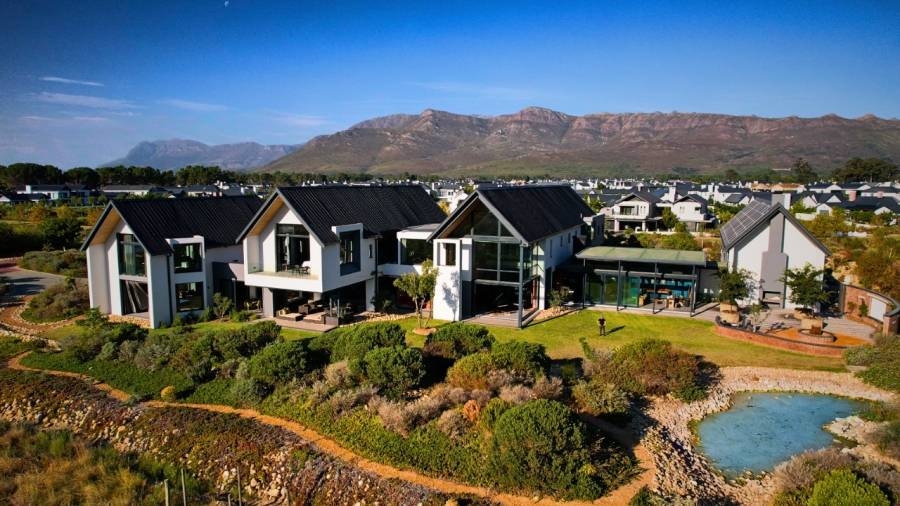 12 Bedroom Property for Sale in Val De Vie Estate Western Cape